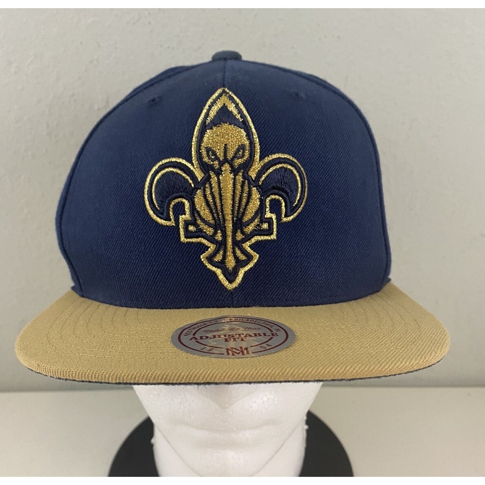 New Orleans Pelicans Snapback Mitchell & Ness Hat Adjustable Navy Gold NBA